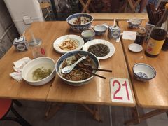 -沪西老弄堂面馆(定西路店)