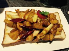 -青叶202都市餐厅(迪诺水镇店)