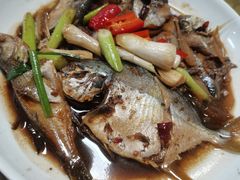 -鑫悦楼煎蟹·16年海鲜大排档