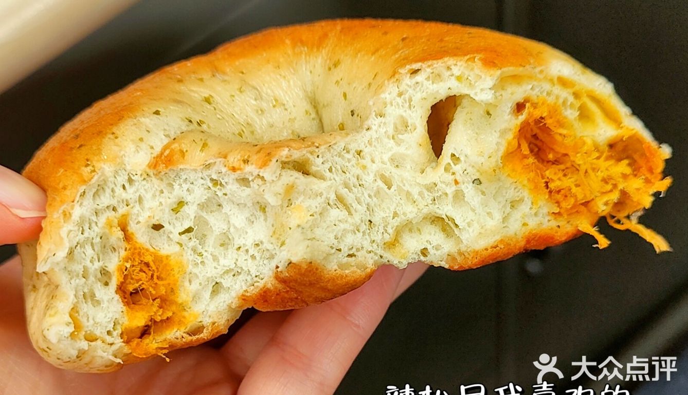 九米的肉松麻薯 也是无限回购款，一定要热压透吃！