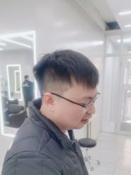 点击看大图 -朗峰专业美发沙龙