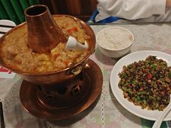 -蜗牛小馆醉乡民谣云南菜(惠新西里店)