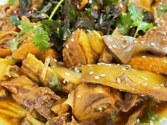 -盛记顺德高佬猪杂粥