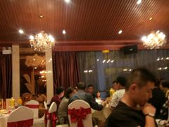 -金玫瑰商务会馆(新孔南路店)