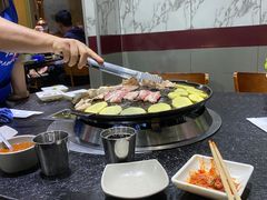 -海花锅盖烧烤店(怡馨家园店)