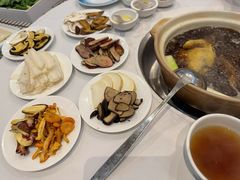 -天宜隆蘑菇宴火锅(石景山旗舰店)