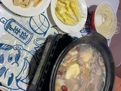 -松哥油焖大虾.小龙虾.黑鸭煲(海岸城店)