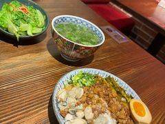 -千金一碗·宝岛一村(韩国街店)