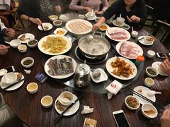 -正能量脆肉鲩火锅