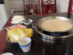-老来福·非遗酸汤兔(凯旋路店)