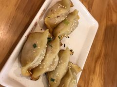-小姜锅贴(凤凰街店)