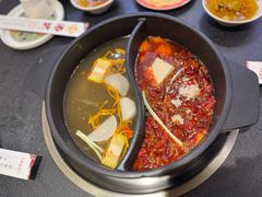 -沸炉重庆老火锅(军事博物馆店)