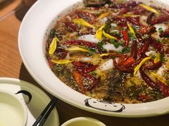 老坛酸菜鲈鱼-江渔儿酸菜鱼(映月湖环宇城店)