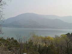 -十三陵水库
