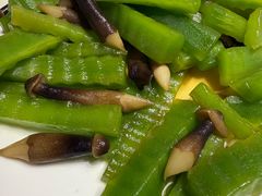 -郑庄脂渣海鲜楼(九水路店)