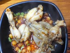 -味仙疯美蛙鱼头(清扬路总店)