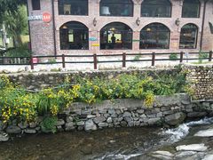 -北京水岸山吧度假村(雁栖镇店)