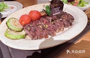 High-Temperature Grilled Premium Ribeye Steak