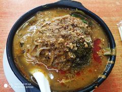-曹宝林砂锅麻辣烫(星光路店)