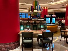 -咖啡苑自助餐厅·中国大饭店