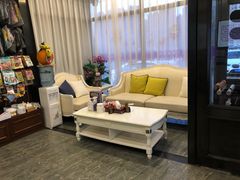 -宠爱国际动物医院· 猫科· 外科·中兽医(长白店)