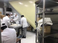 -笑来喜馄饨小笼工坊店(湖滨街店)