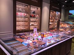 -巴黎贝甜(财富中心店)