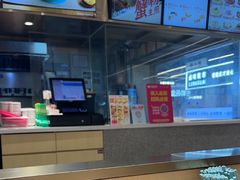 -小杨生煎(浦江欢乐颂店)
