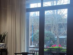 -黔蘑菇四季餐厅(观山湖店)