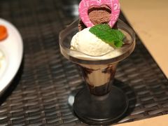 -Lingo西餐厅(仙乐斯广场店)