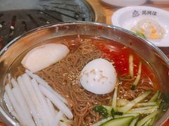 -万兴佳烤肉·长白山老味道(宏泰广场店)
