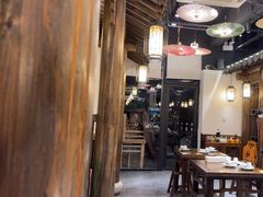 -聚汇三少·龙虾·中餐厅(莫邪路新天地店)