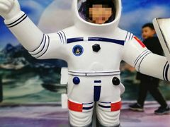-梦东方未来世界航天主题乐园
