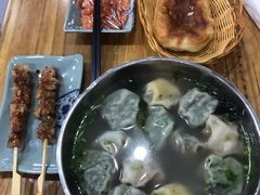 -小汉食馄饨店