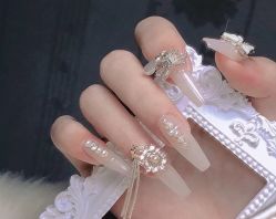 -ZX·美睫设计师汇聚店