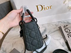 -Dior迪奥(上海世茂广场店)