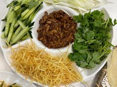 新京酱肉丝-富源东北春饼店(翠竹店)