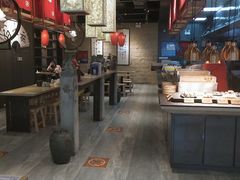大堂-白七爷原汤捞面（大宅门）(泰盛广场金牌店)