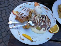 苹果派-Restaurant Paulaner am Dom