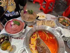 -大芊金重庆串串火锅(南京路店)