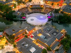 -茅山东方盐湖城景区