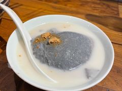 杏仁黑芝麻布丁-食之六七·面(朝阳大悦城店)
