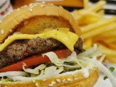 -The Habit Burger Grill 哈比特汉堡(复兴soho店)