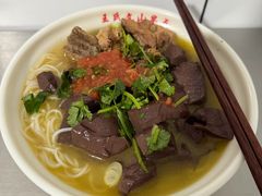 -文山荷鲜居(翠湖店)