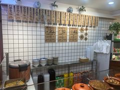 -红猪卤肉饭(大西洋美食城店)