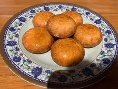 红糖锅盔-炉小二铜锅牛蛙•川湘菜(三里屯店)