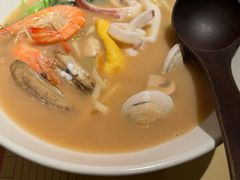 -荣家黄鱼面(前滩太古里店)