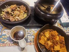 -云海肴·汽锅鸡·云南菜(天山百盛优客店)