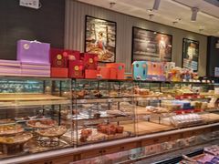 面包甜点陈列柜-巴黎贝甜(龙之梦购物中心虹口店)