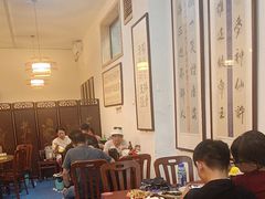 -聚首堂·特色小吃·肘子(什刹海德胜门店)